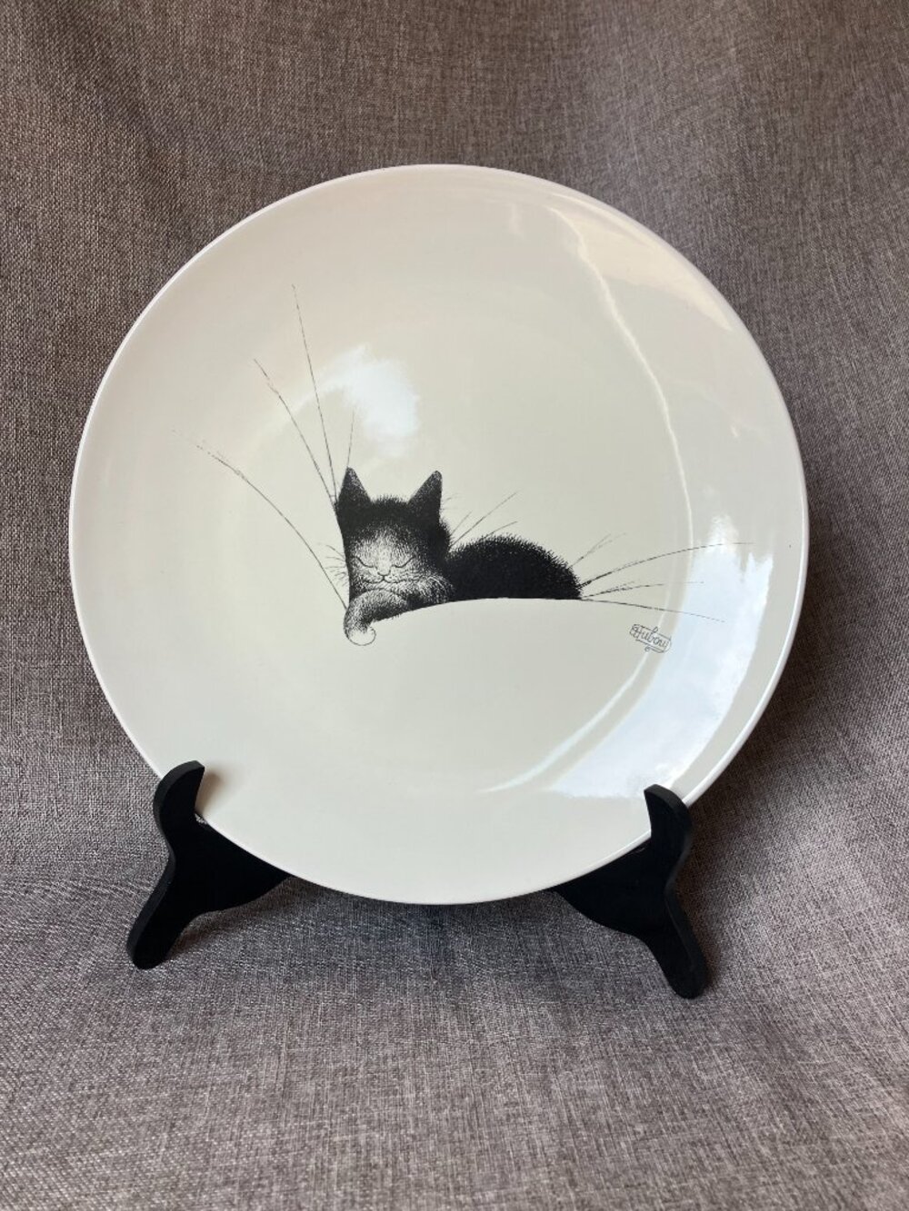 DUBOUT Editions Clouet 2002 Sleeping Cat 11” Plate, French, UEC